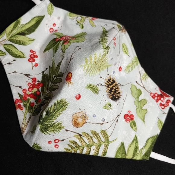 Masks - Picture 6 of 7